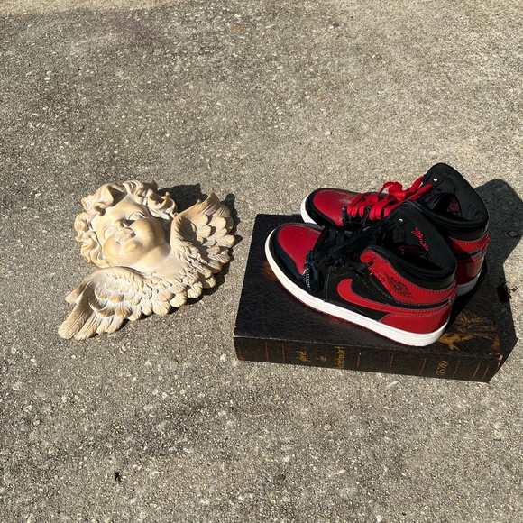 Jordan Air Jordan 1 Retro High OG Patent Bred Black/Red